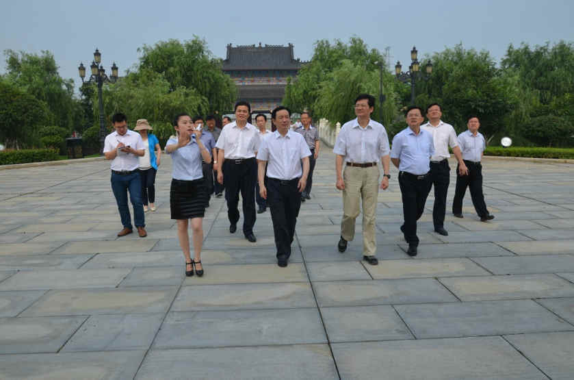 江西省委常委、省委宣傳部部長(zhǎng)姚亞平視察仁和集團(tuán)